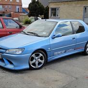 Peugeot 306