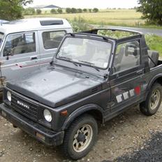 Suzuki SJ 413 Canvas (SOLGT)