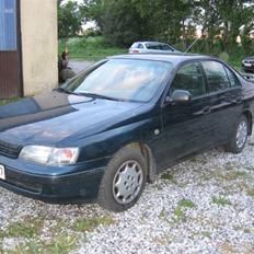 Toyota CARINA E. GLI. SOLGT