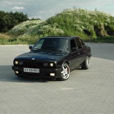 BMW 320i E30 325! solgt