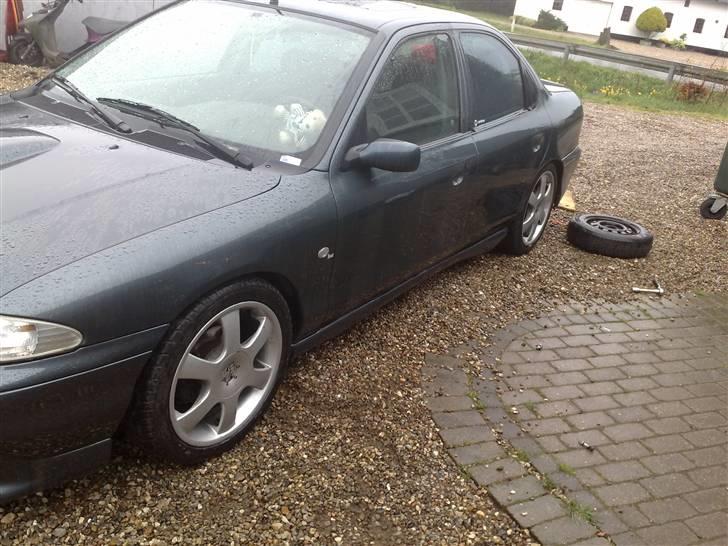 Ford mondeo solgt - så blev fronten lavet. den 5/7-2008 billede 9