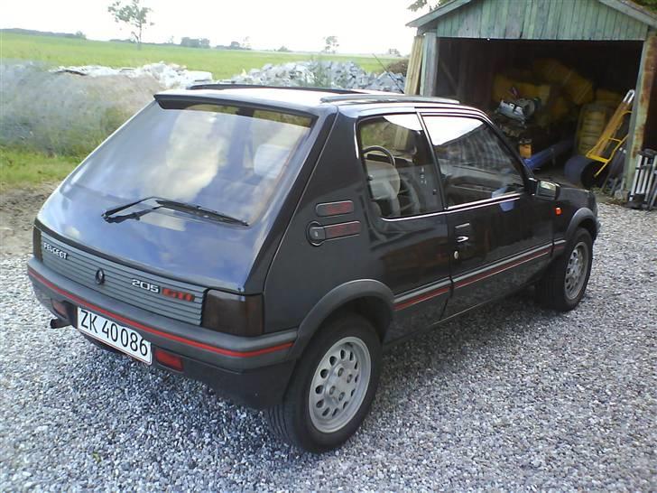Peugeot 205 GTI solgt billede 4