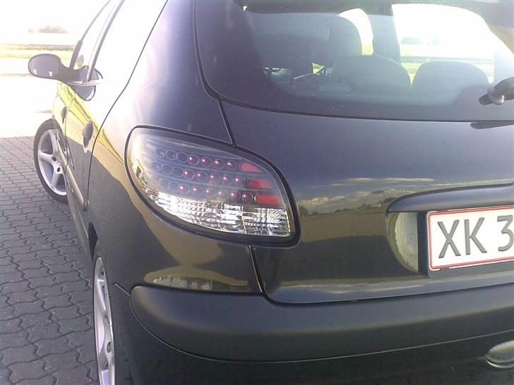 Peugeot 206 XT 1,6 110 HK SOLGT!! billede 5