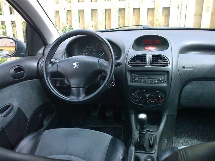 Peugeot 206 XT 1,6 110 HK SOLGT!! billede 8