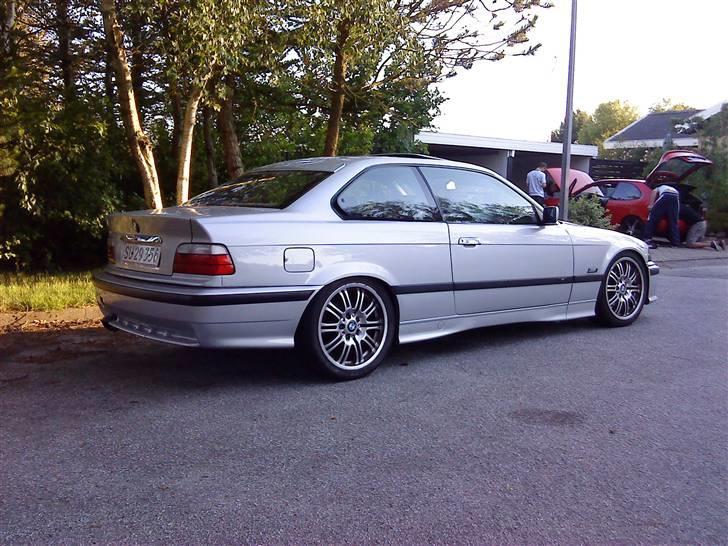 BMW E36 325i coupé billede 5