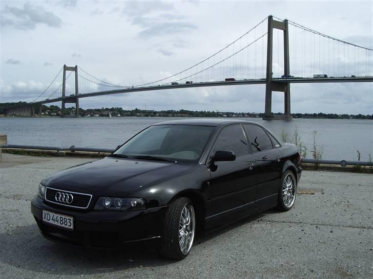 Audi A4 "Solgt" billede 3