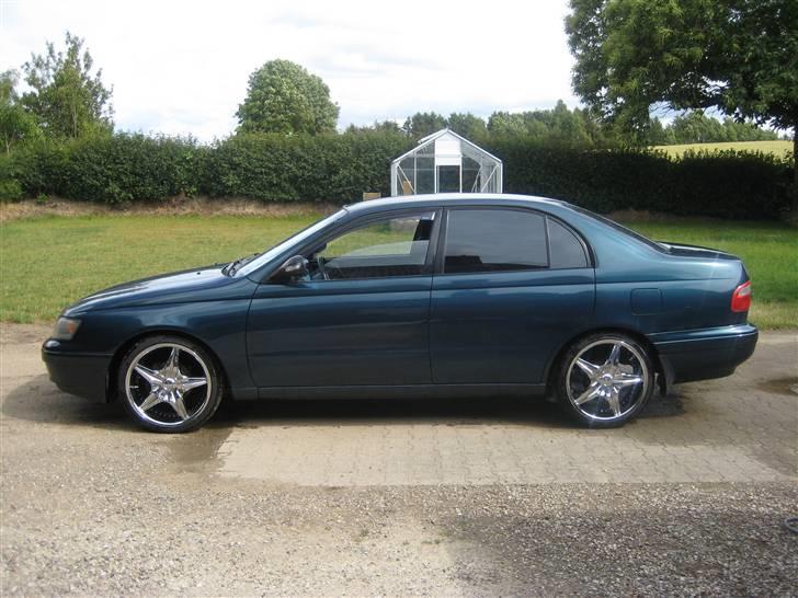 Toyota Carina E SOLGT billede 2