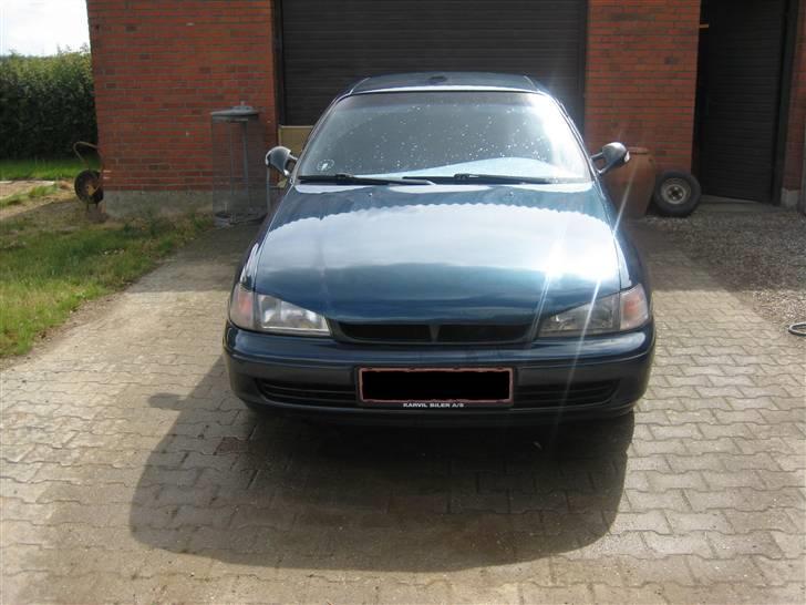 Toyota Carina E SOLGT billede 5