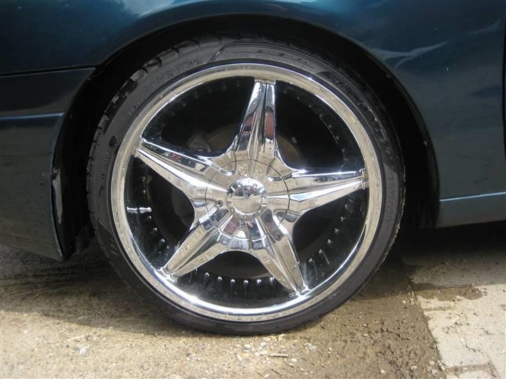 Toyota Carina E SOLGT billede 7