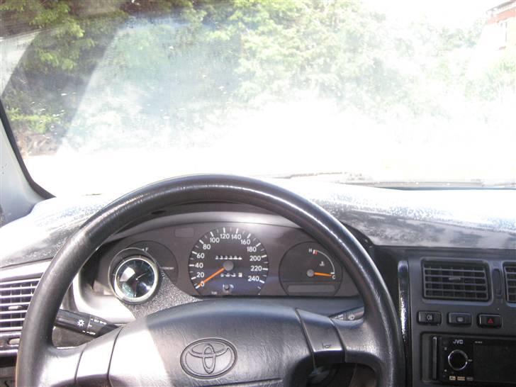 Toyota Carina E SOLGT billede 11