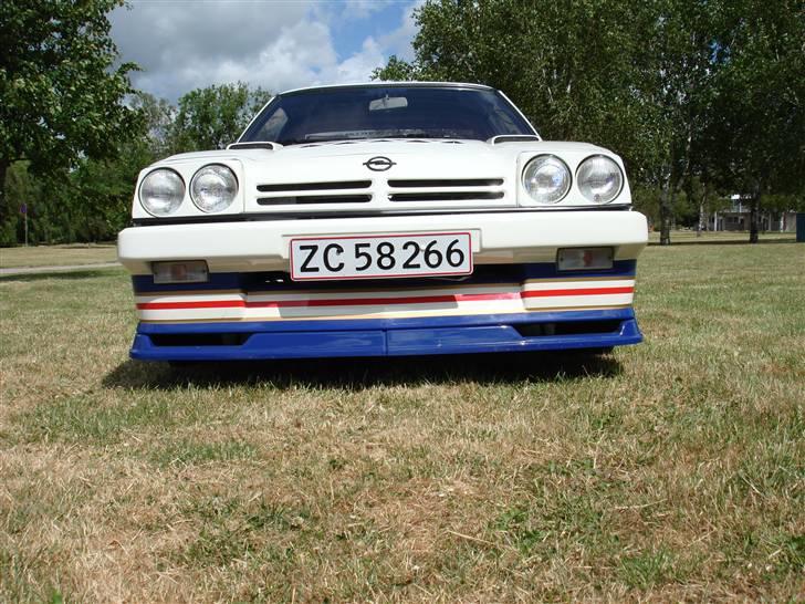 Opel Manta i200 billede 9