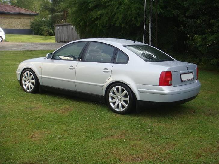 VW Passat 1,8t /solgt* billede 2