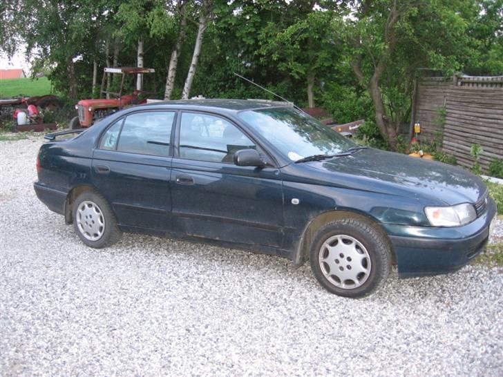 Toyota CARINA E. GLI. SOLGT billede 2