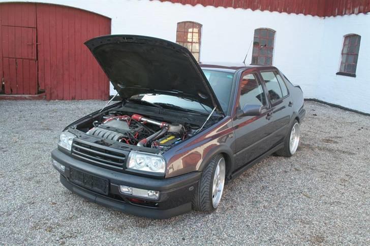 VW vento vr6 turbo "solgt" billede 13