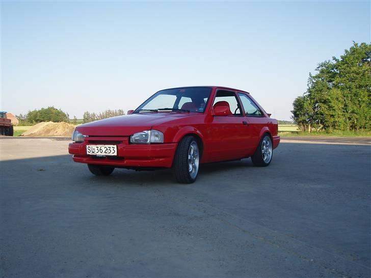 Ford XR3i billede 3