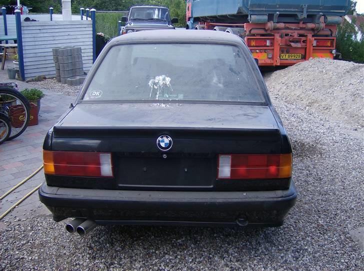 BMW E30 320I billede 4