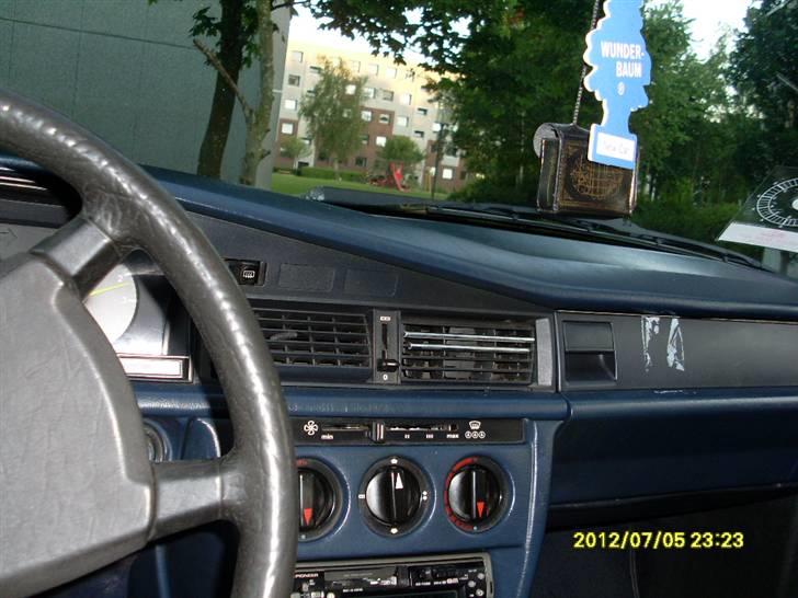 Mercedes Benz 190 BYTTET billede 11