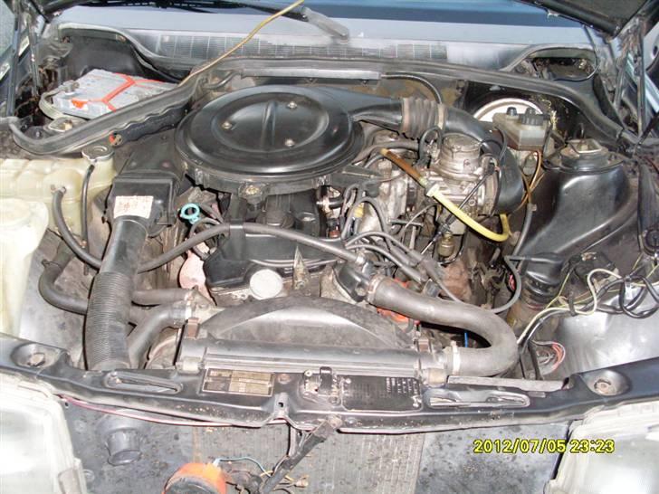 Mercedes Benz 190 BYTTET billede 13