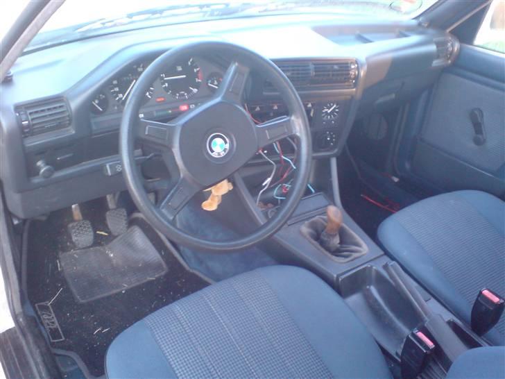 BMW 320i E30 byttet for sub  billede 3