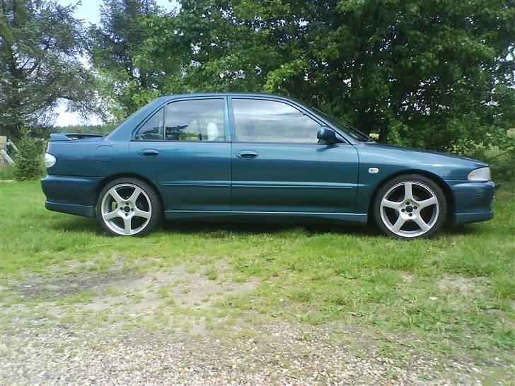 Mitsubishi Lancer 1,6 16v glxi solgt billede 17