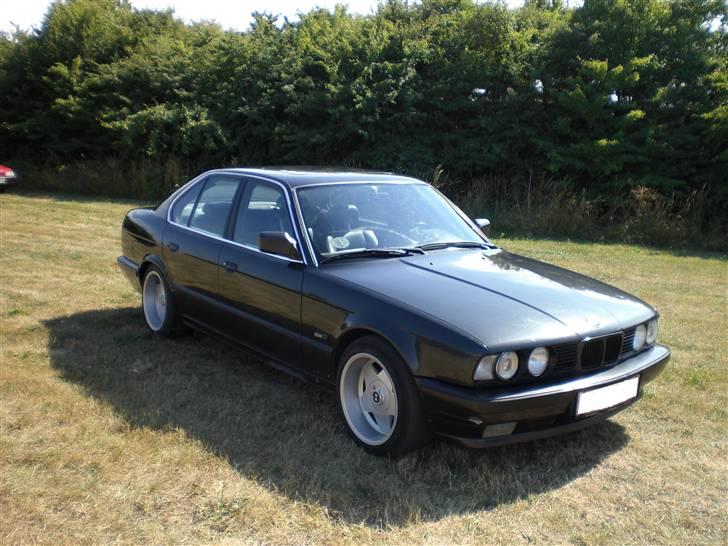 BMW 530i SOLGT billede 2