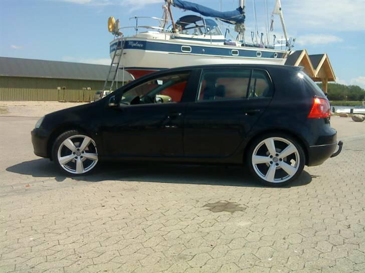 VW Golf 5 *Solgt* billede 3