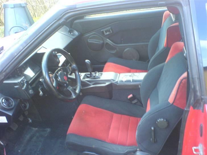 Toyota Mr 2 - Kabinen billede 1