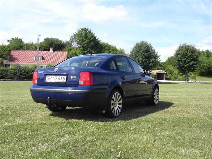 VW Passat (totalskadet) billede 3