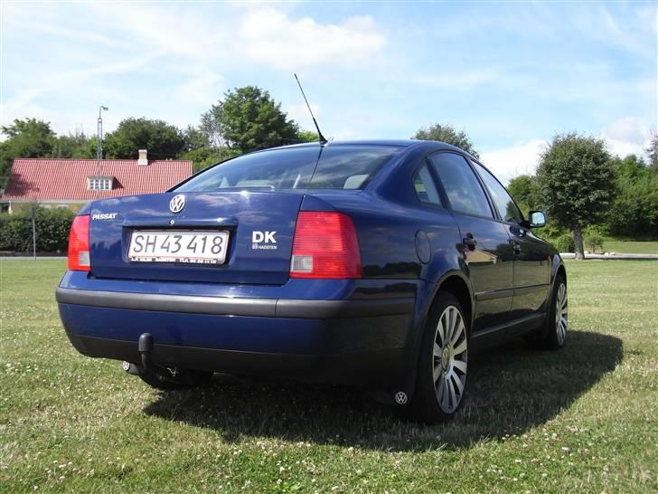 VW Passat (totalskadet) billede 6