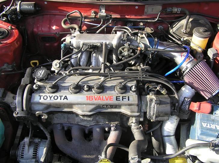 Toyota Corolla GSi 16V byttet - 4a-fe motoren gør det nu meget godt.. Og så enda med servostyring :D billede 9