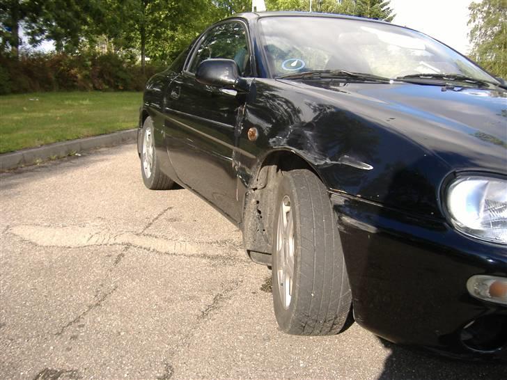 Mazda MX 3 -Mazdarati -=SOLGT=- - Bagskærmen er skiftet, og en ny dør er skaffet, mangler bae en forskærm billede 3