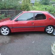 Peugeot 306 1,6 style