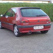 Peugeot 306 1,6 style