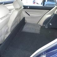 VW Golf TDI GTI solgt