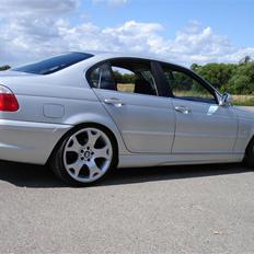 BMW 328i E46 SOLGT