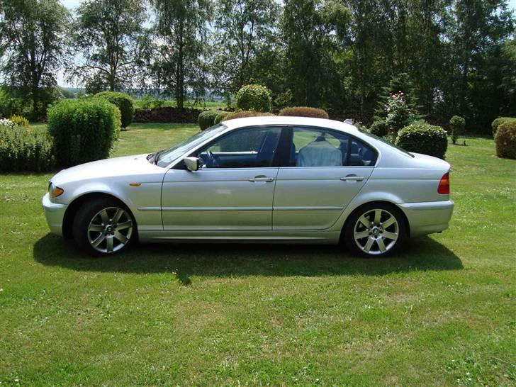 BMW 330 D  E46 * SOLGT* billede 9