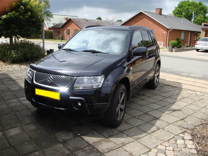 Suzuki Grand Vitara  billede 1