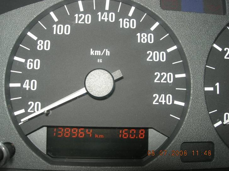 BMW 316i compact -SOLGT- billede 6