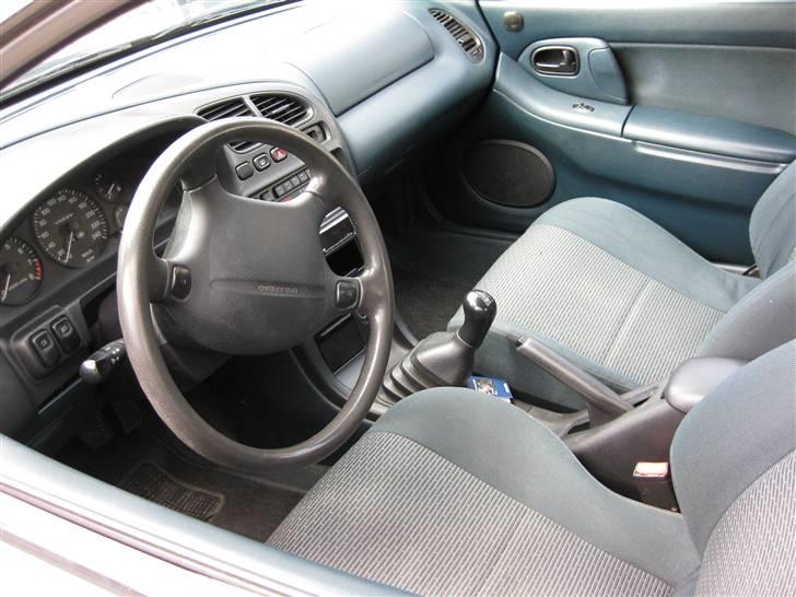Mazda 323f billede 10