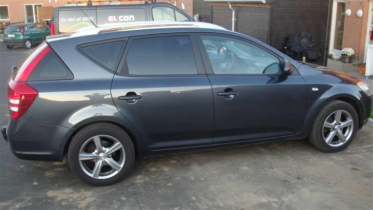 Kia Ceed SW Active billede 1