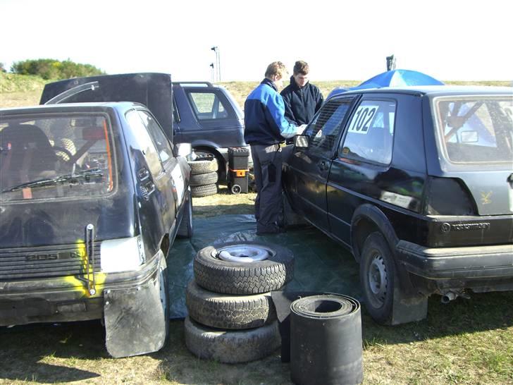 Peugeot 205 folkeracer (DØD) billede 13