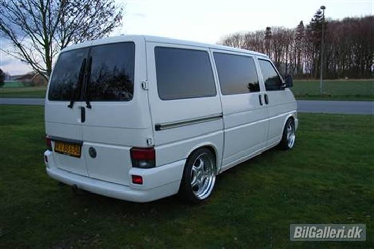 VW Transporter 2,5 TDI billede 3
