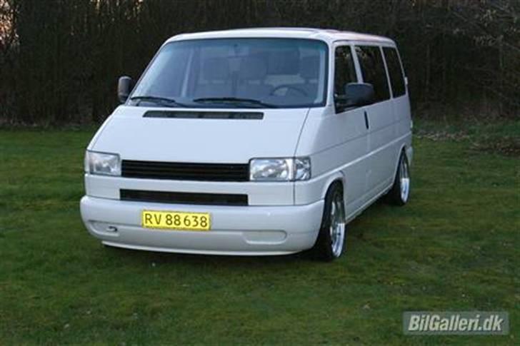 VW Transporter 2,5 TDI billede 5
