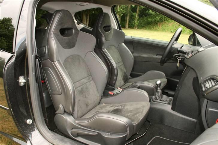 Peugeot - 207 RC - Ord kan ikke beskrive hvor fede de er at sidde i.. :-) billede 14