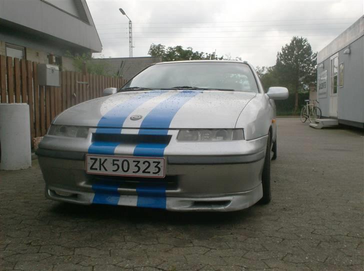 Opel calibra 2.0 8v solgt - er ved at style bilen som look a like skyline i 2fast2furious billede 8