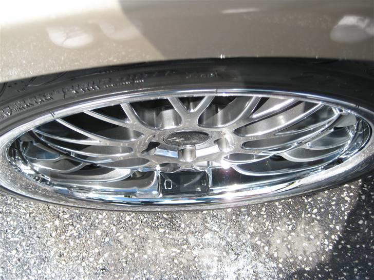 Mercedes Benz CLS 500 billede 4