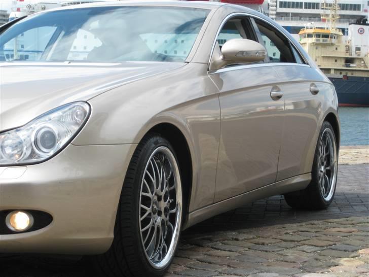 Mercedes Benz CLS 500 billede 19