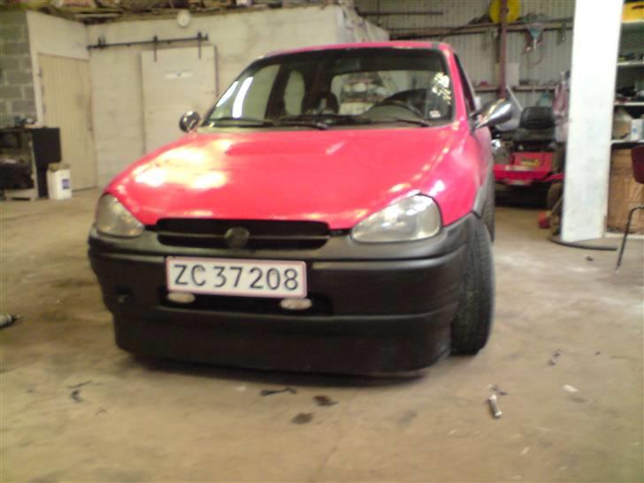 Opel Corsa B R.I.P:-( - hjemmelavet underlæber billede 7