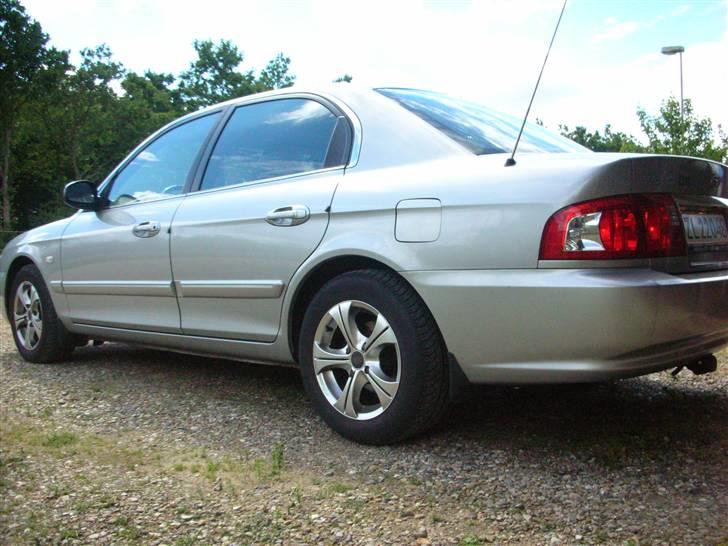 Kia Magentis 2,0 EX "solgt" billede 6