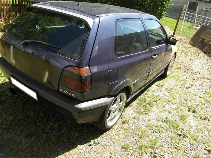 VW 2,0 gti Edition - så kan i se jeg er så småt igang nye skærme og lygter og skal lige have spartled bagklappen billede 11